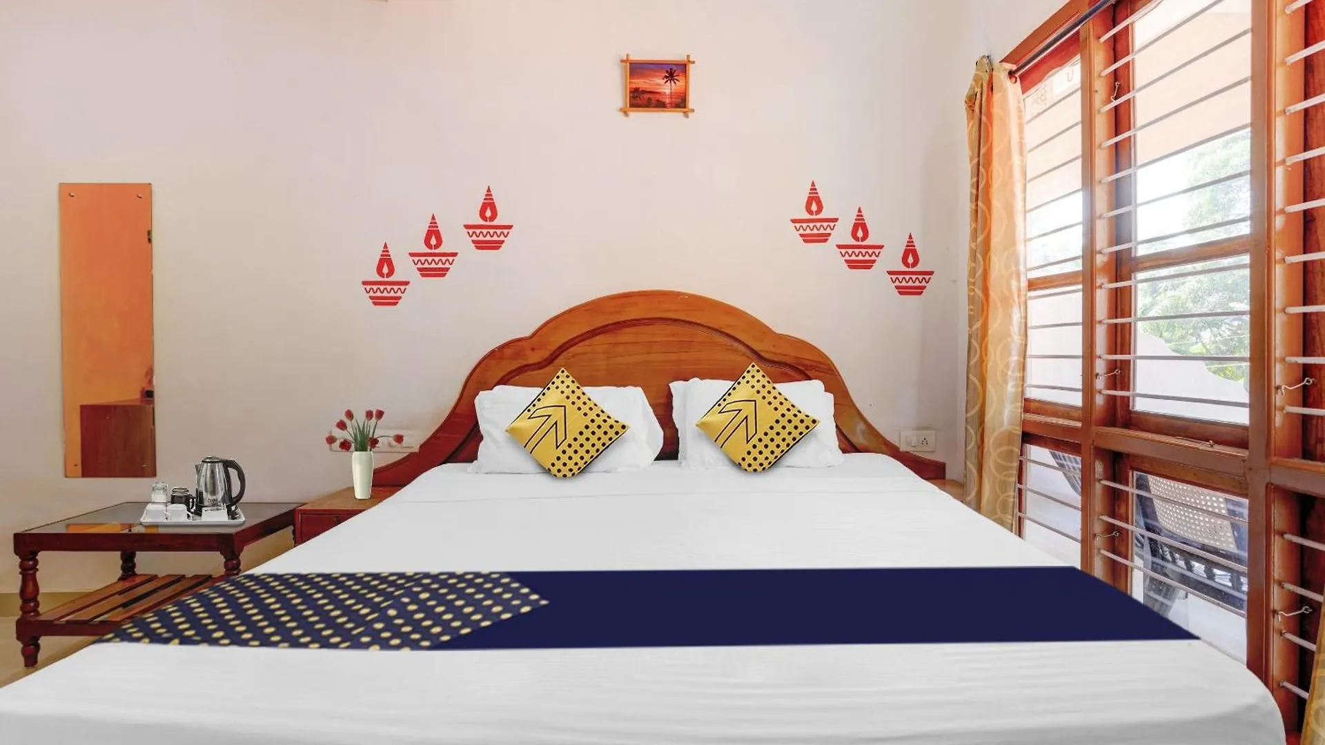 Spot On Ocean Ac & Non Ac Hotel Kovalam
