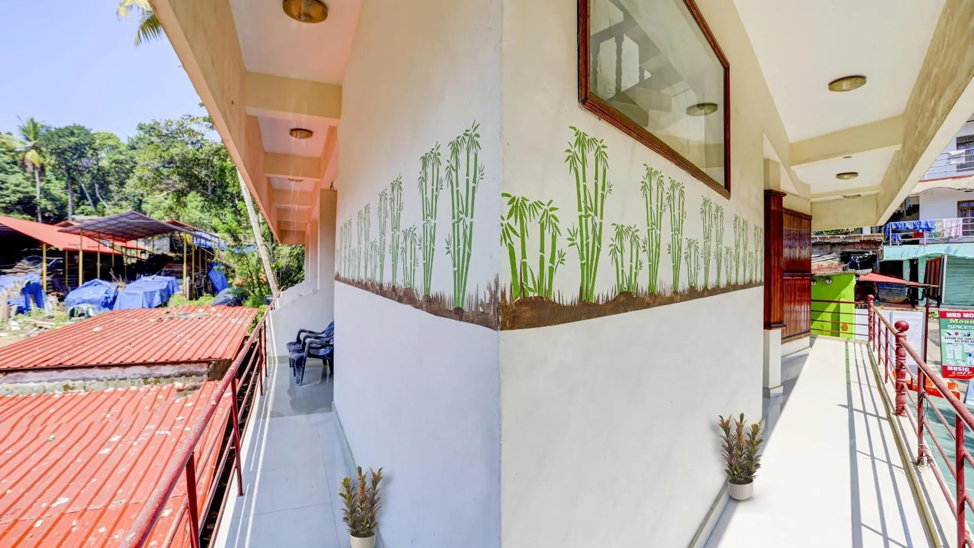 **  Spot On Ocean Ac & Non Ac Hotel Kovalam Indien