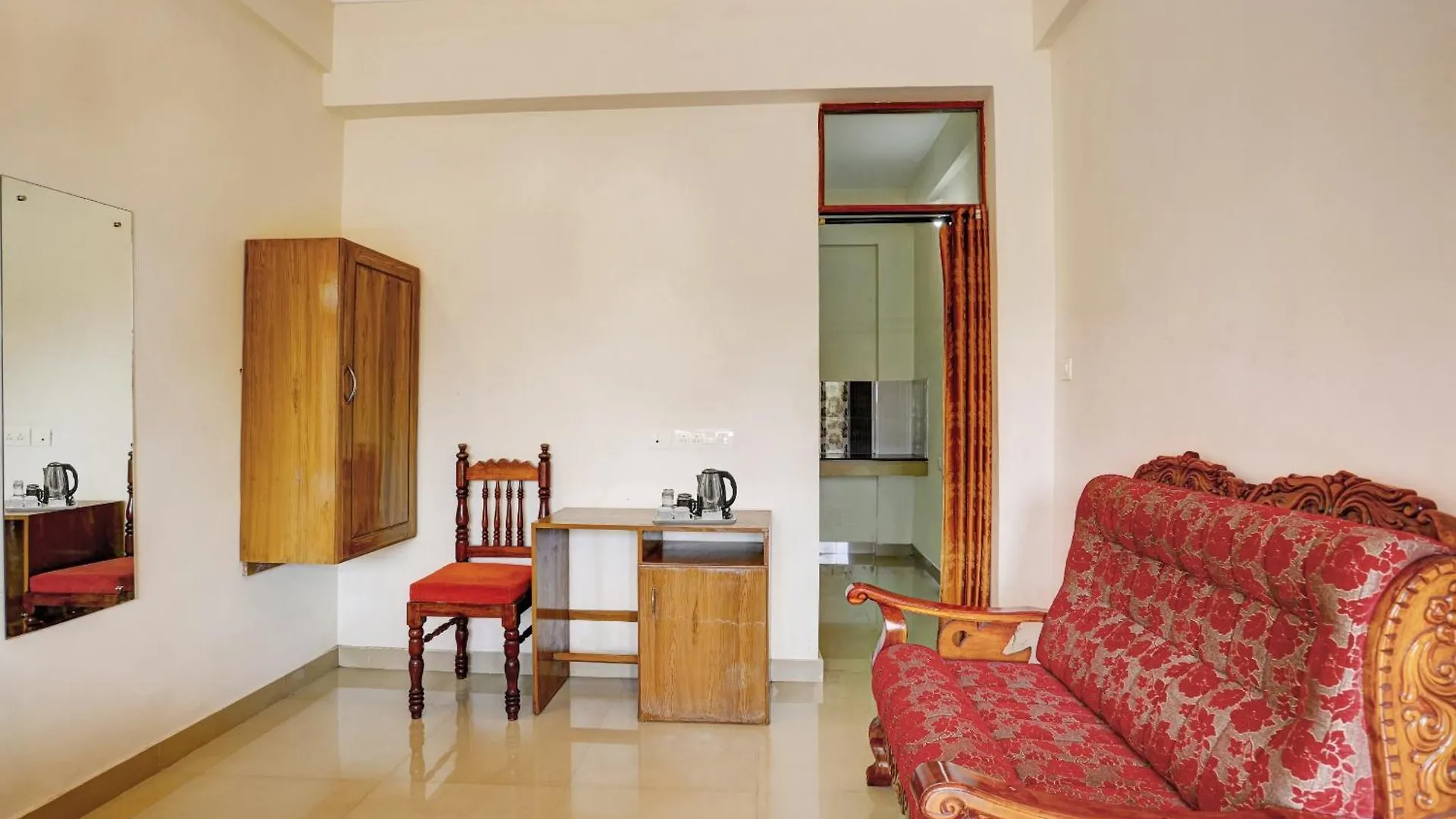 Spot On Ocean Ac & Non Ac Hotel Kovalam